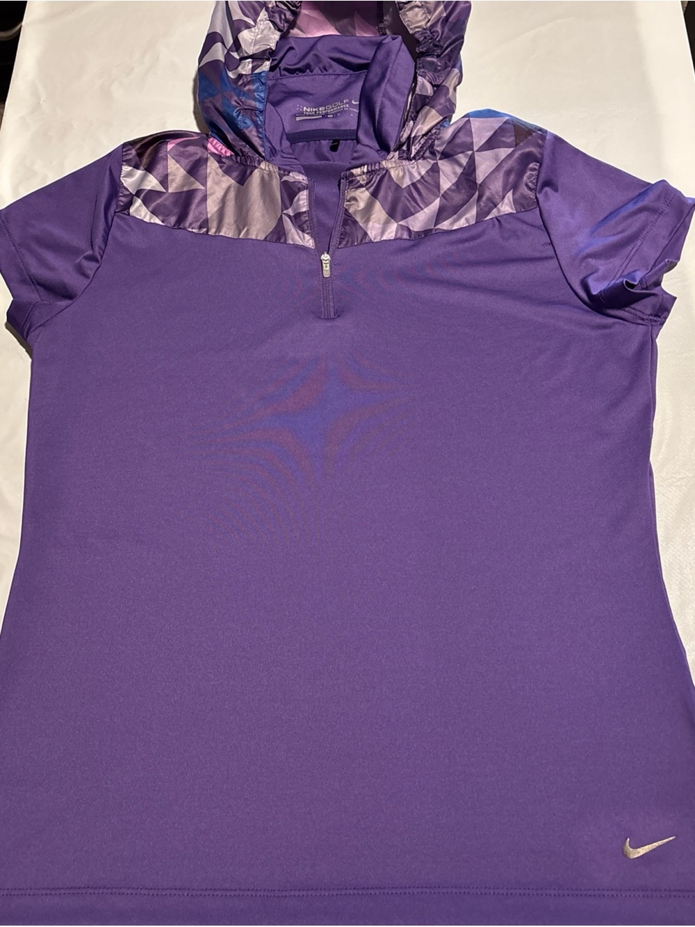 NikeGolf Tour Performance Women’s Purple Short-Sleeve Hood Top Size M Stretch